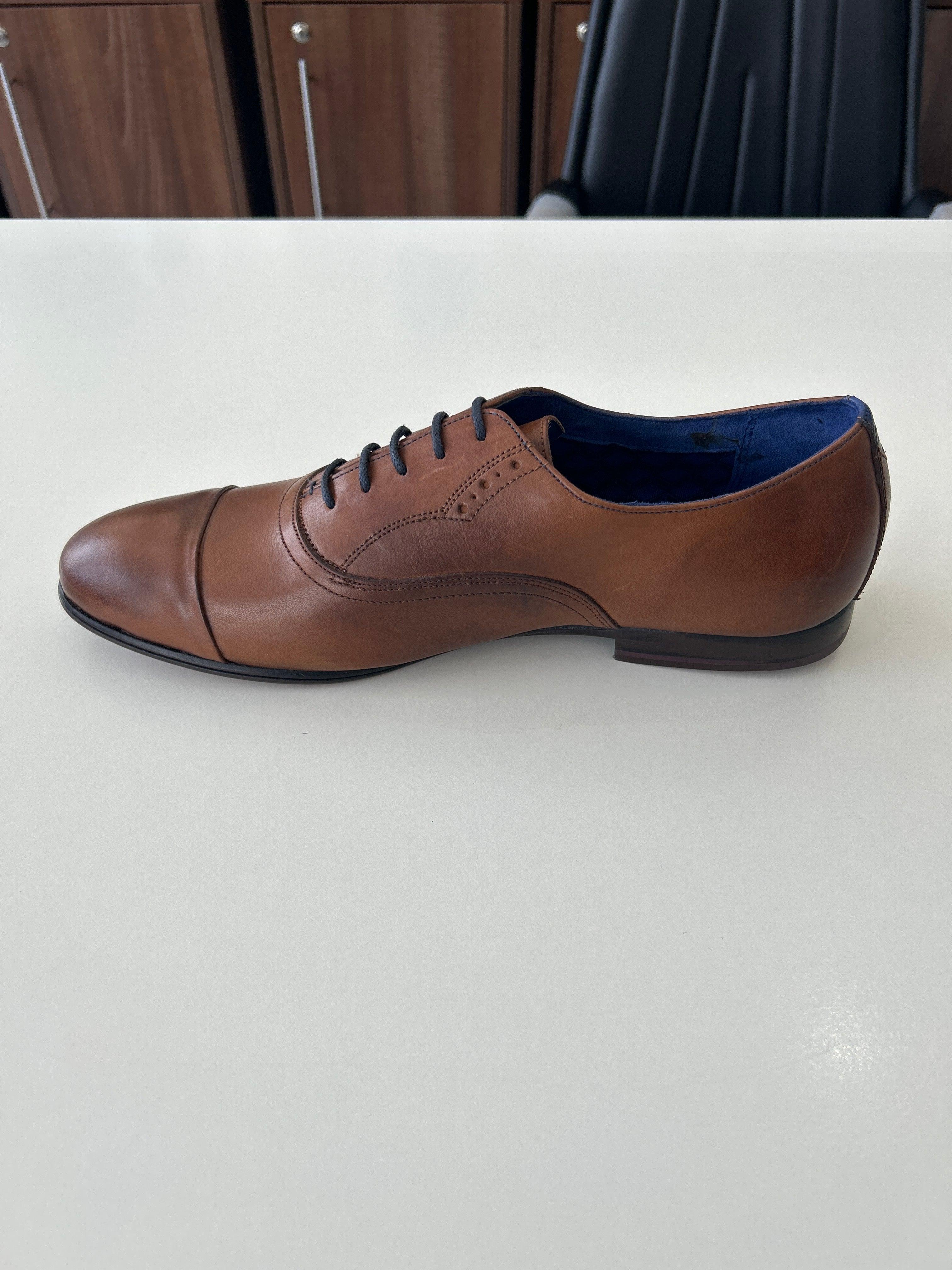 TOE02 VAMP TAN 10 Ted baker  Men Formal shoes