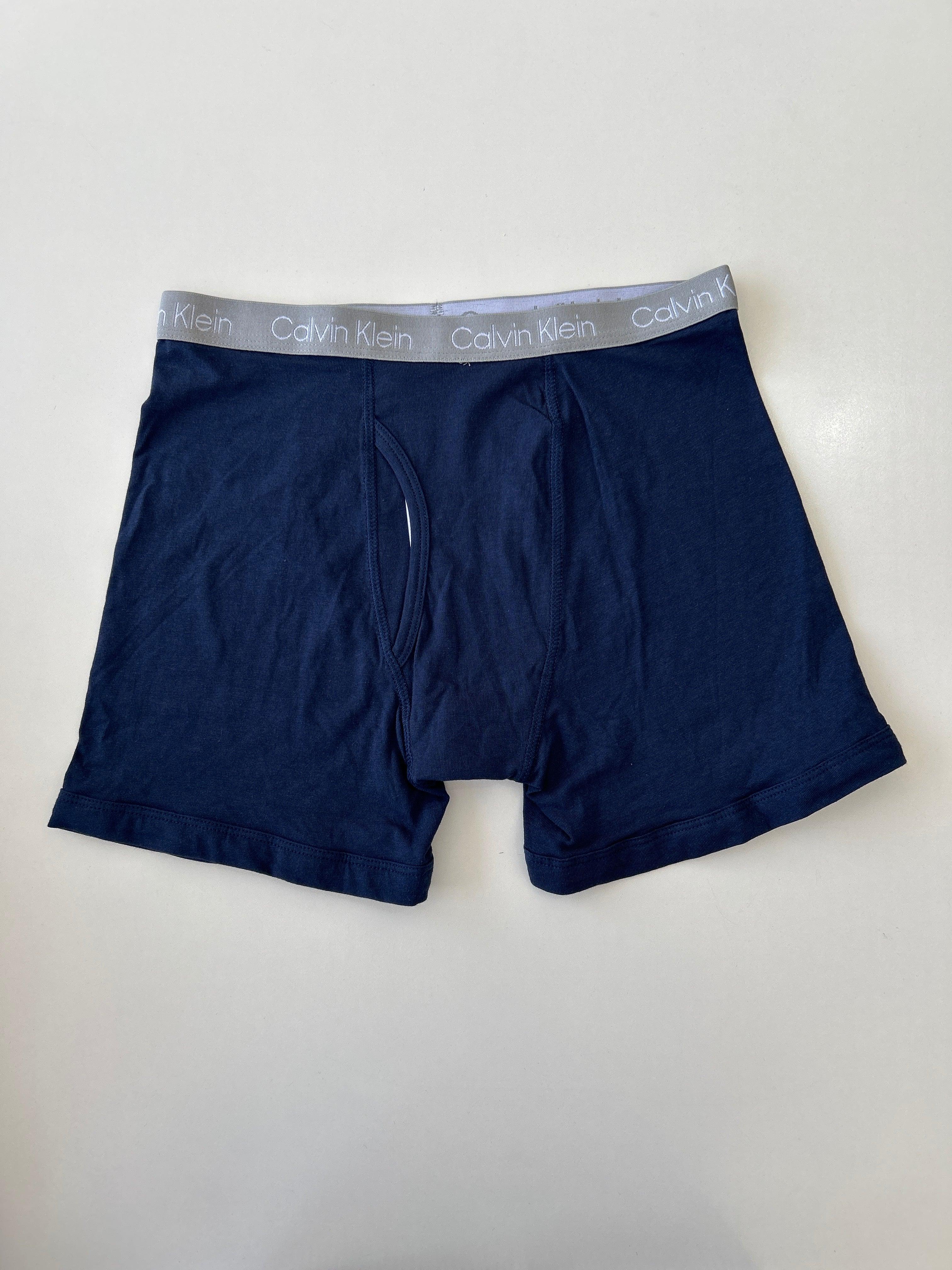 40 Boys Calvin Klein Logo Waistband Boxer