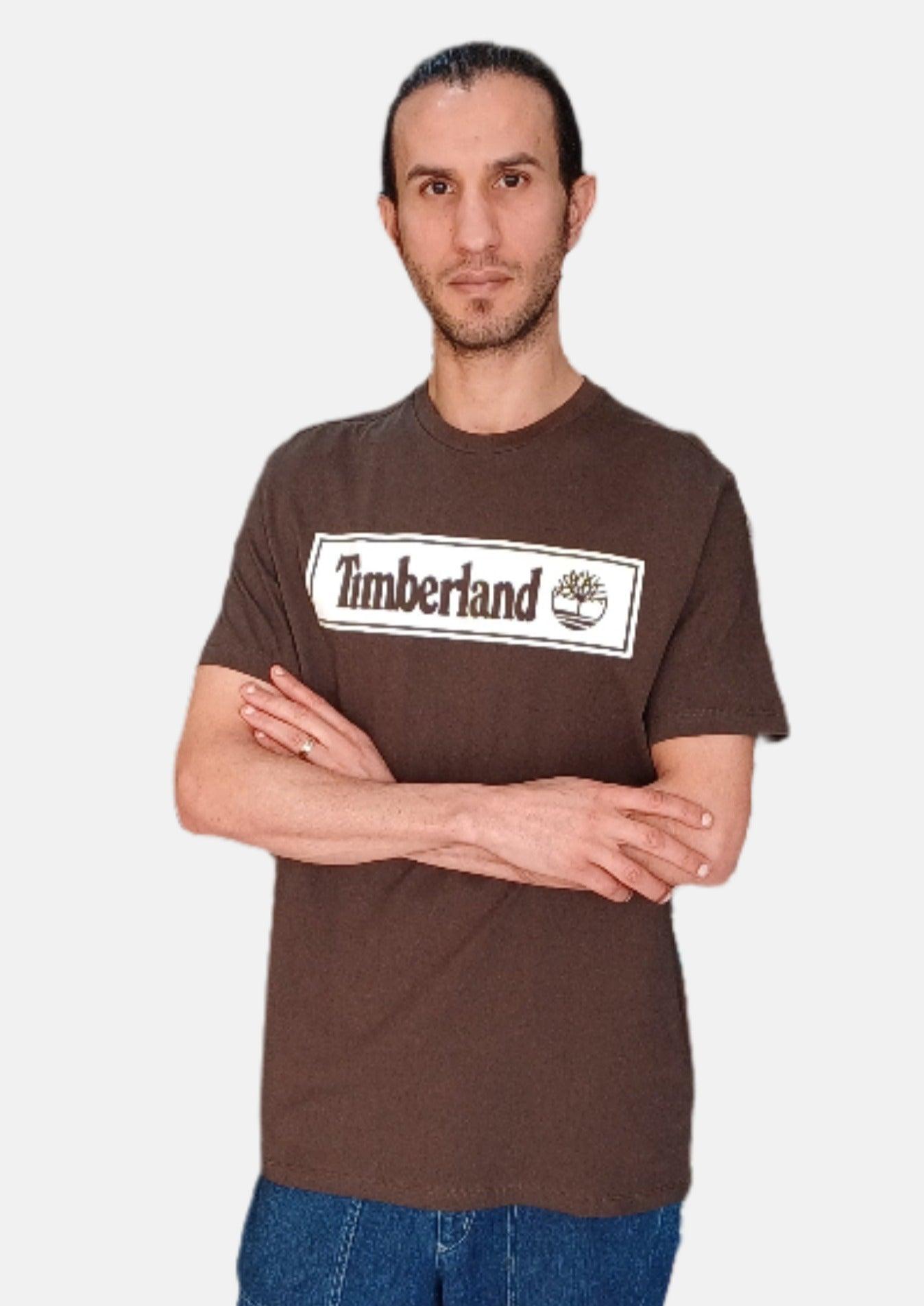 TIMBERLAND DARK BROWN TIMBERLAND CHEST PRINT RN T-SHIRT SS