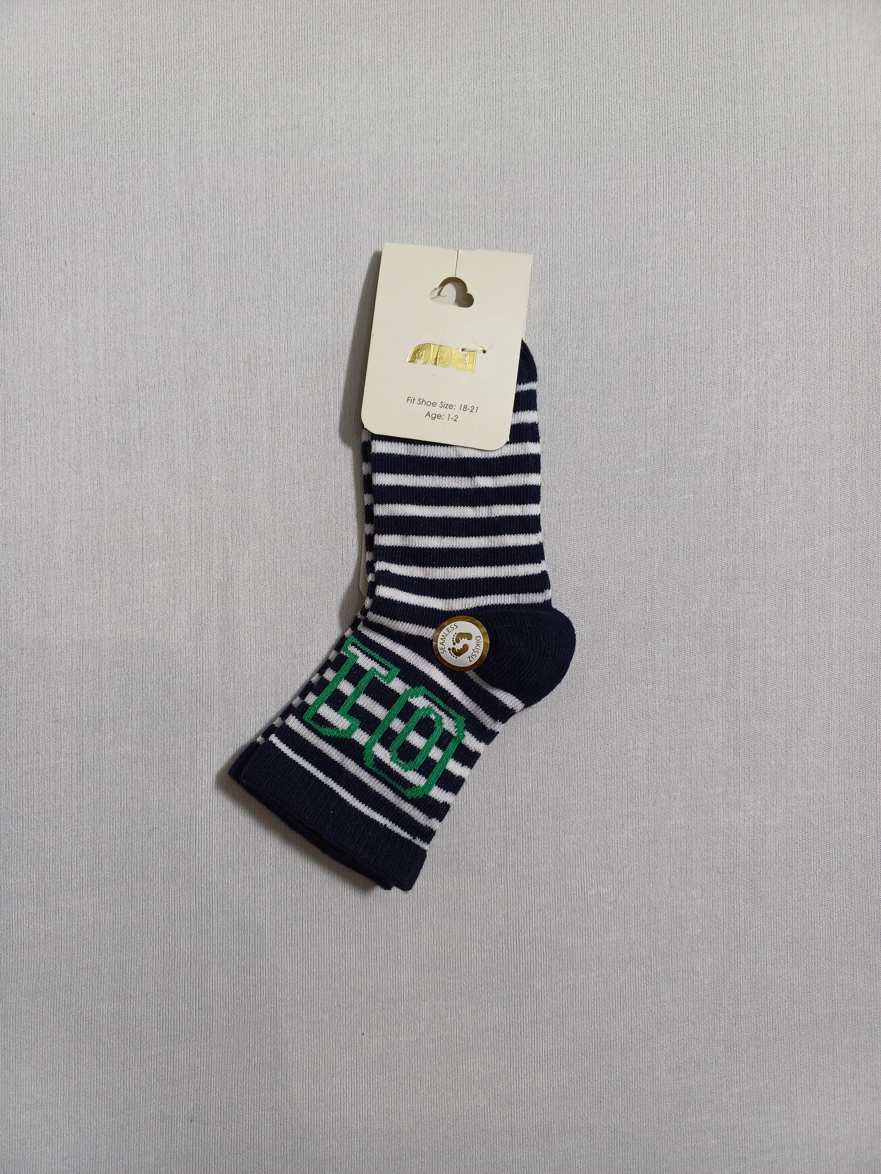 200003 Navy Zero One socks